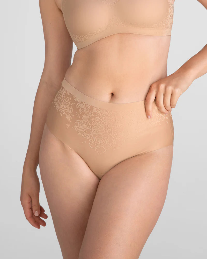 Silhouette Roses Brief